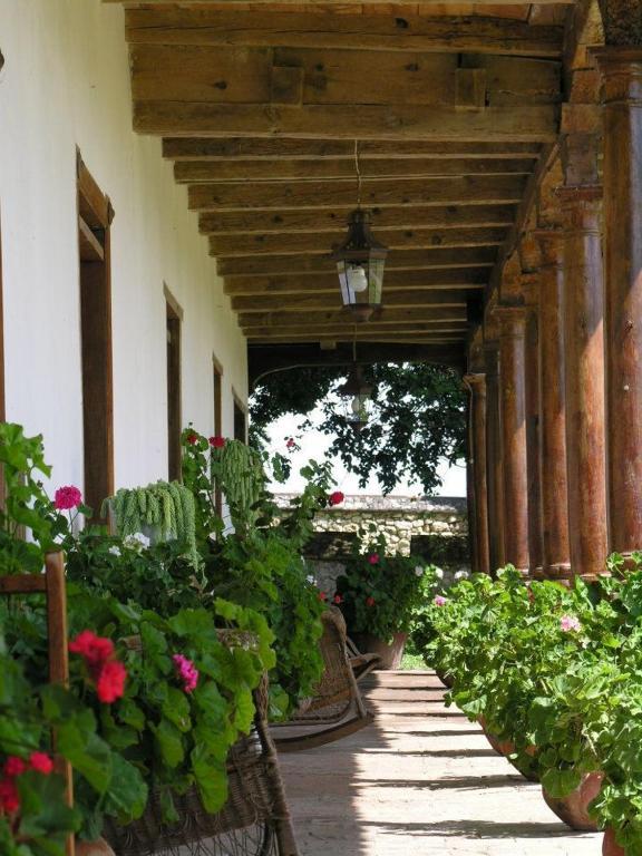 Parador-Museo Santa Maria La Trinitaria Exterior photo